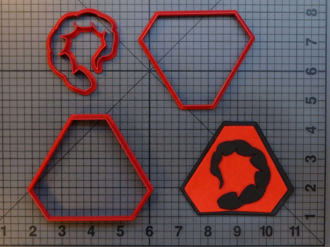 Command and Conquer - Brotherhood of Nod 266-A863 Cookie Cutter Set