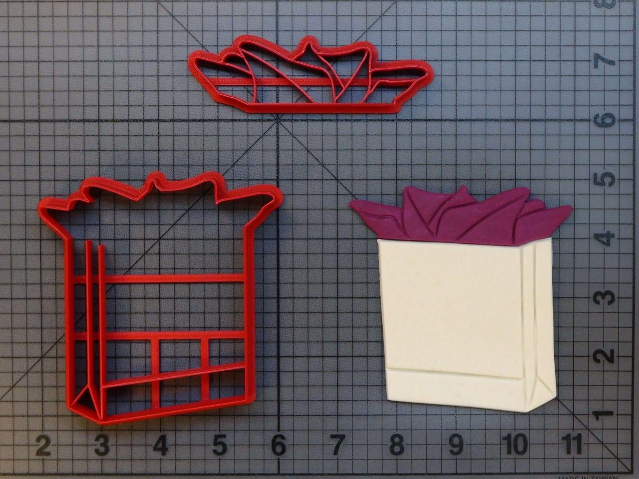 Gift Bag 266-A914 Cookie Cutter Set