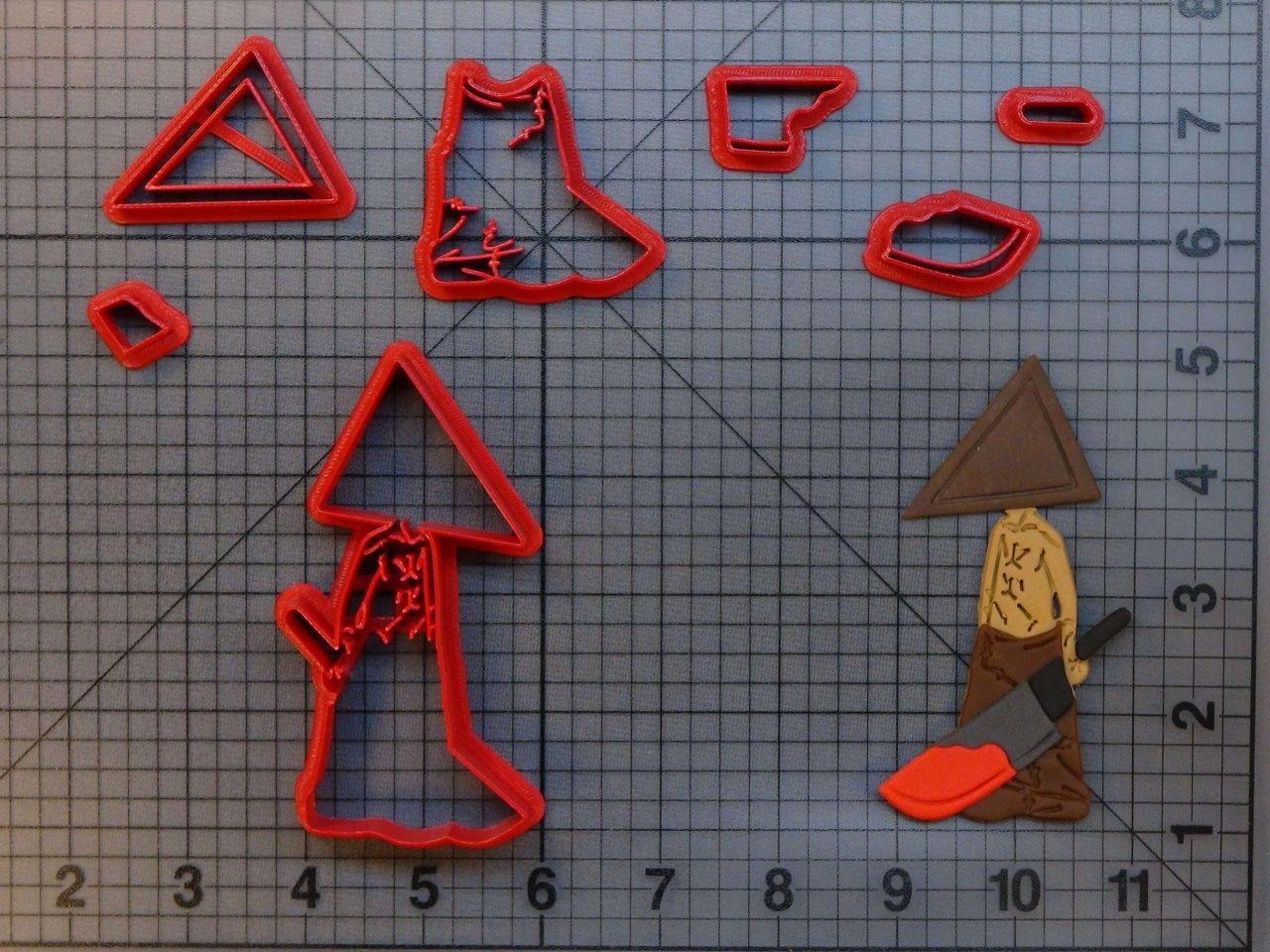Silent Hill - Pyramid Head 266-A811 Cookie Cutter Set