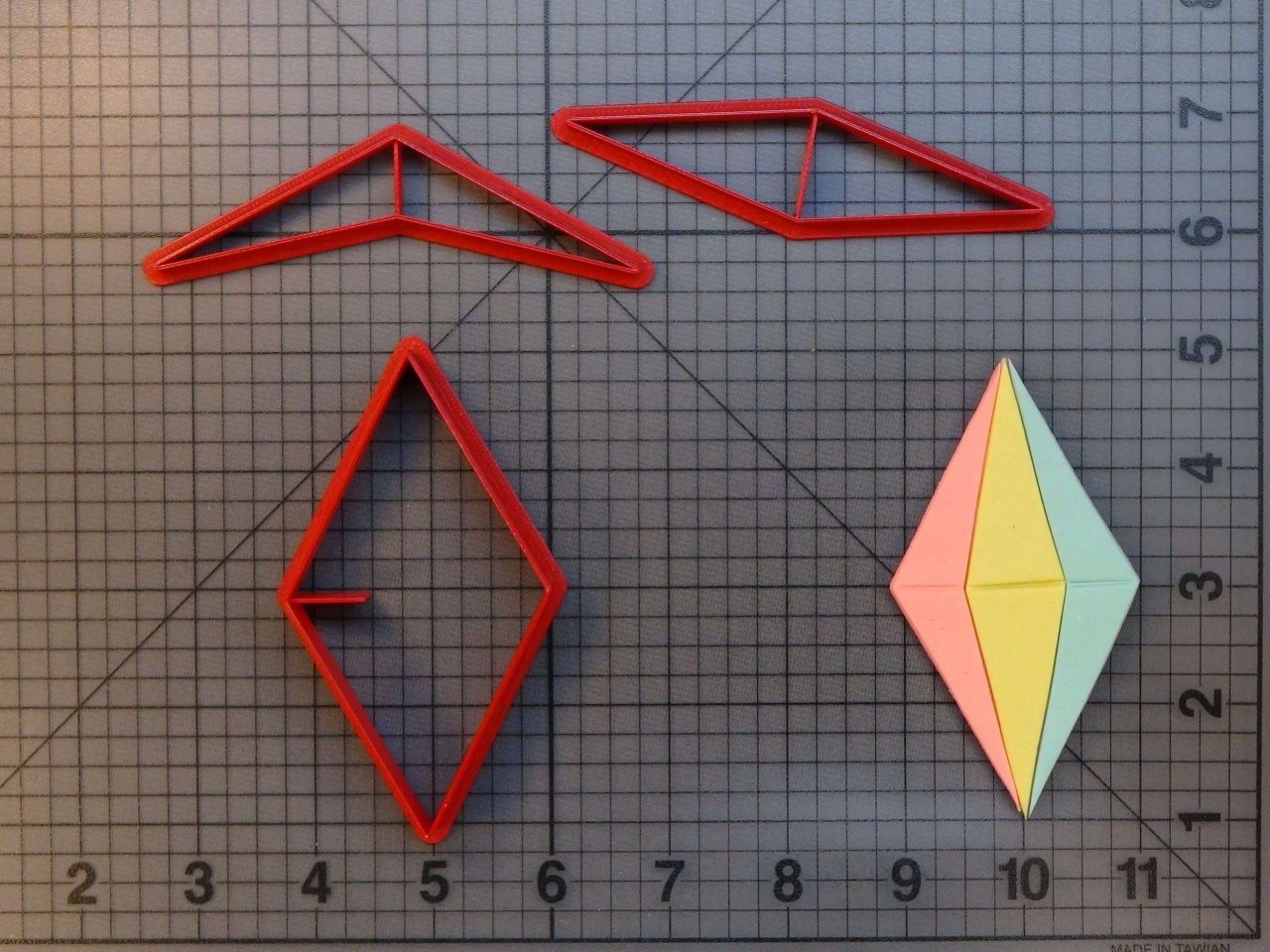 The Sims - Plumbob 266-A737 Cookie Cutter Set