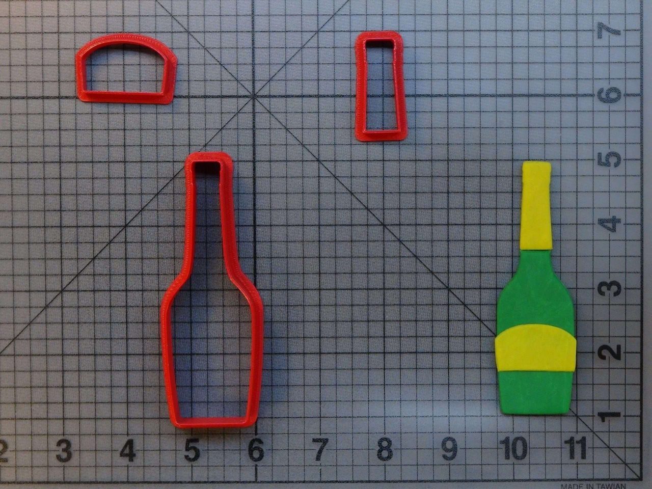 Champagne 266-A915 Cookie Cutter Set