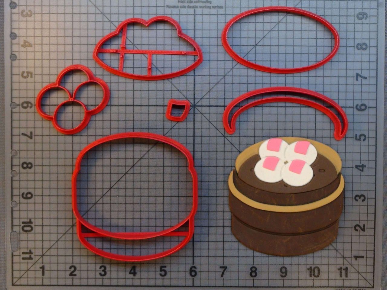 Dumpling Steamer 266-A978 Cookie Cutter Set
