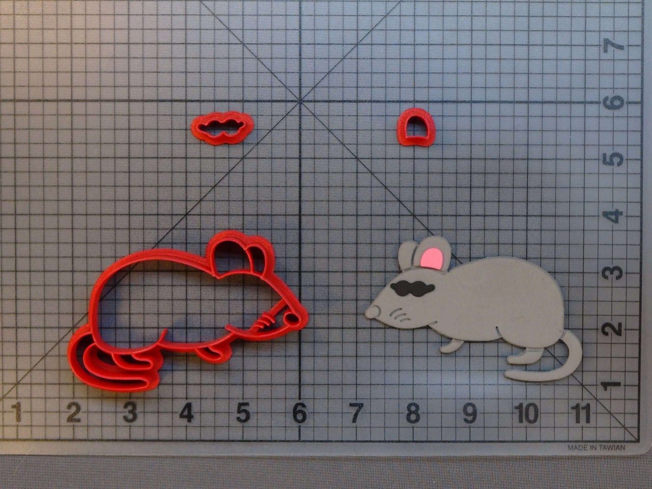 Nursery Rhyme - Blind Mice 266-B151 Cookie Cutter Set