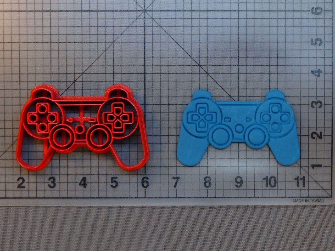 Playstation Controller 266-A989 Cookie Cutter
