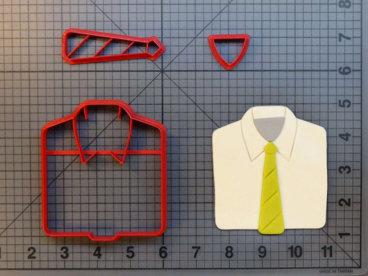 Shirt and Tie 266-A974 Cookie Cutter Set