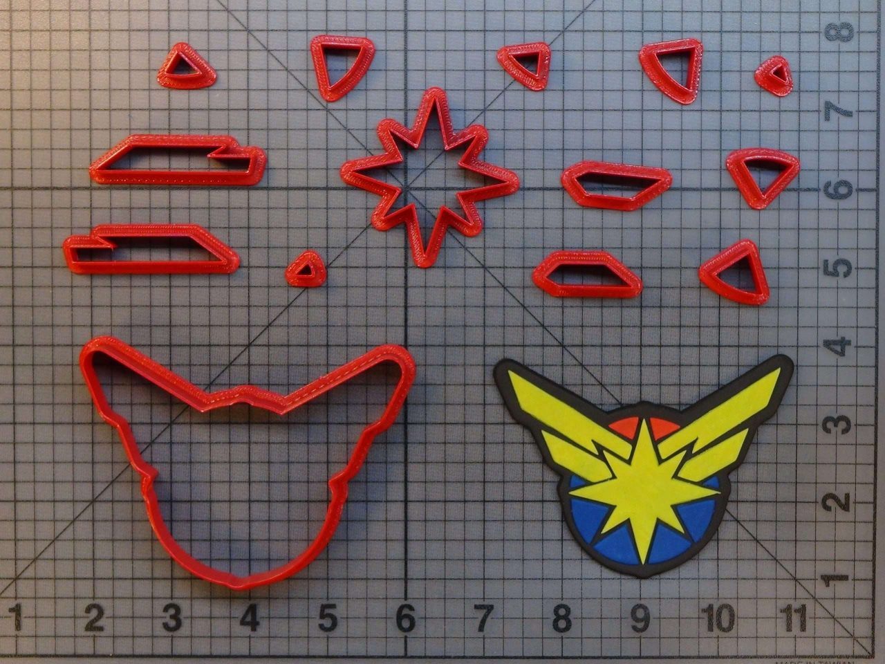Captain Marvel Logo 266-B083 Cookie Cutter Set