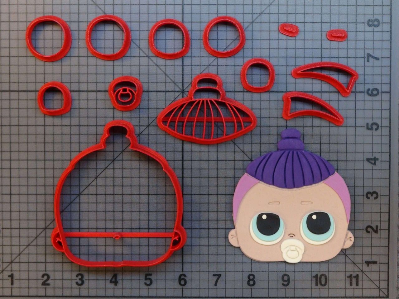 LOL Surprise Dolls - Lil Caddy Boi 266-B164 Cookie Cutter Set