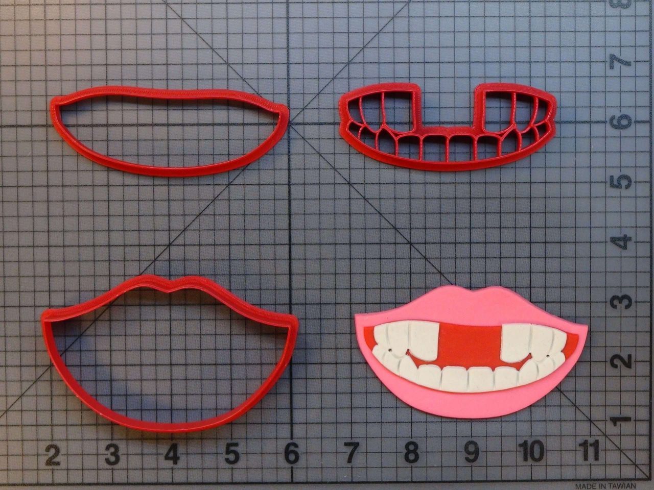 Missing Teeth 266-B043 Cookie Cutter Set