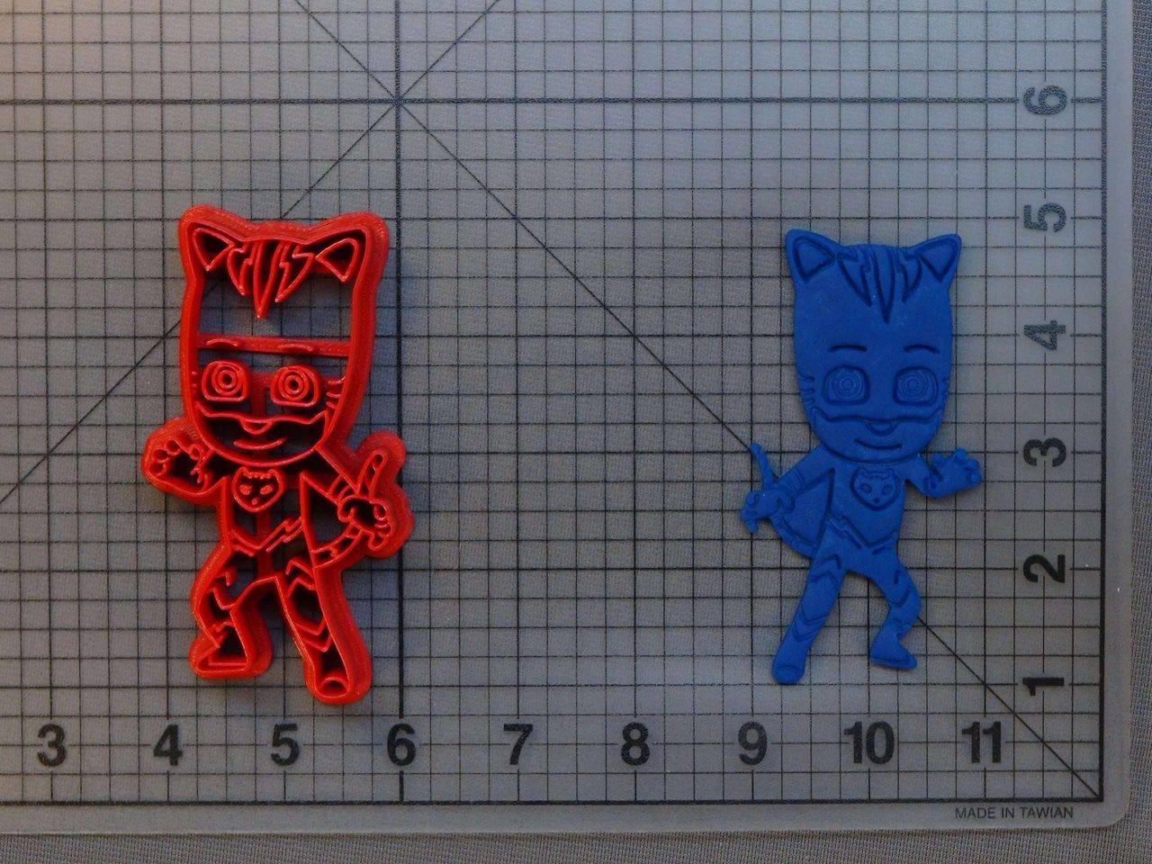 PJ Masks - Cat Boy 266-B031 Cookie Cutter