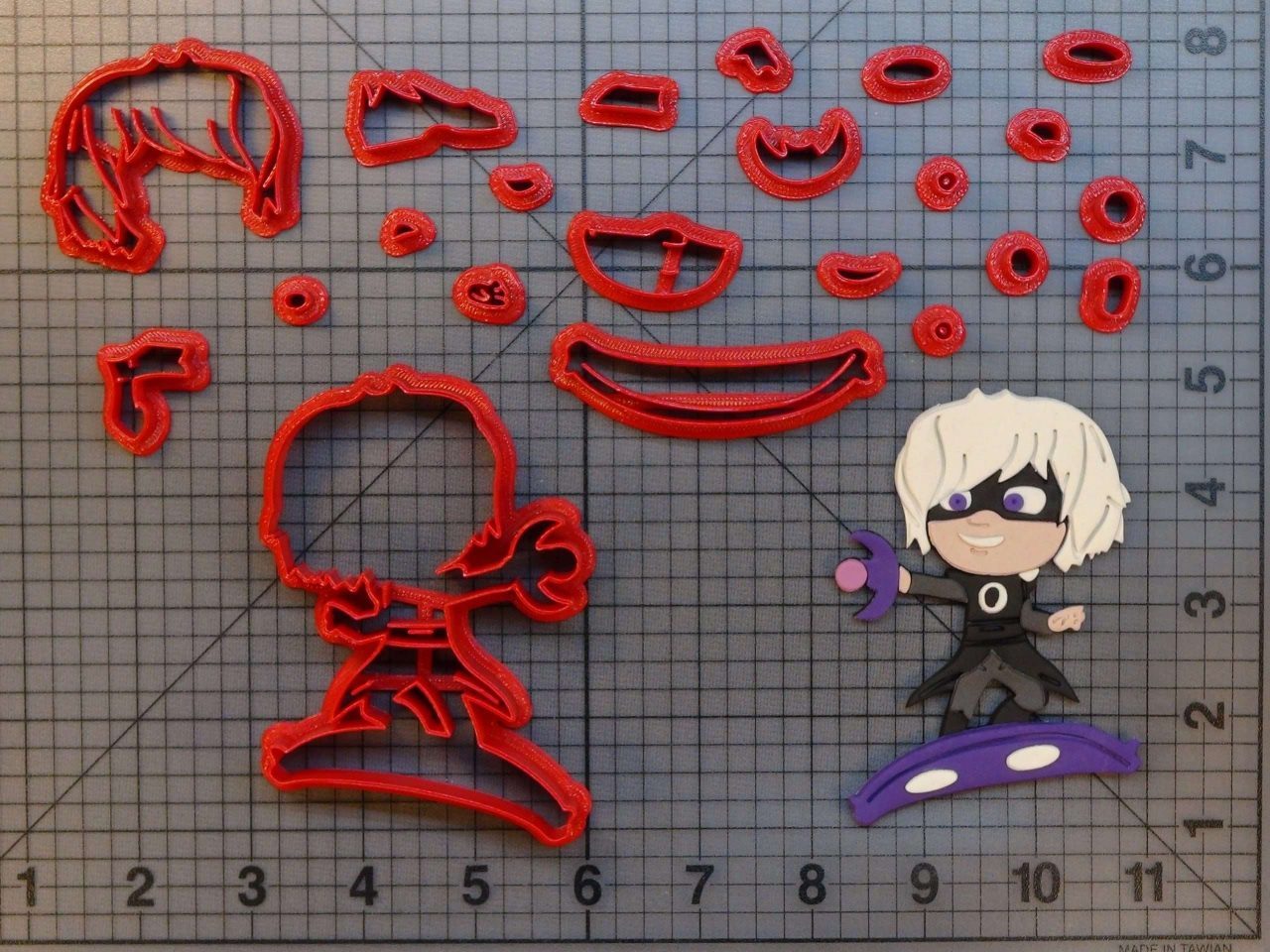 PJ Masks - Luna Girl 266-B080 Cookie Cutter Set