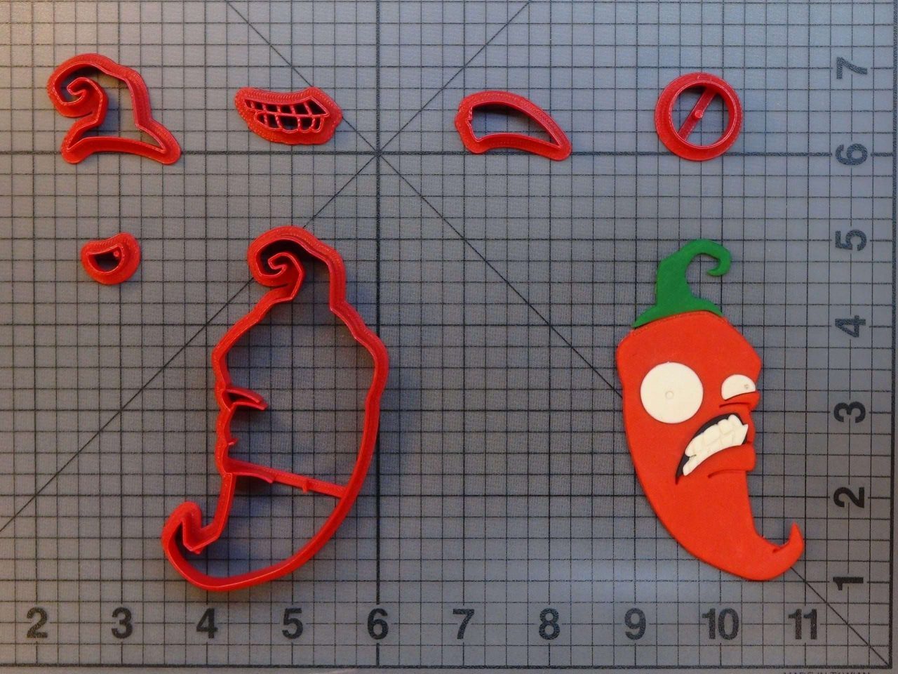 Plants Vs Zombies - Jalapeno 266-B058 Cookie Cutter Set