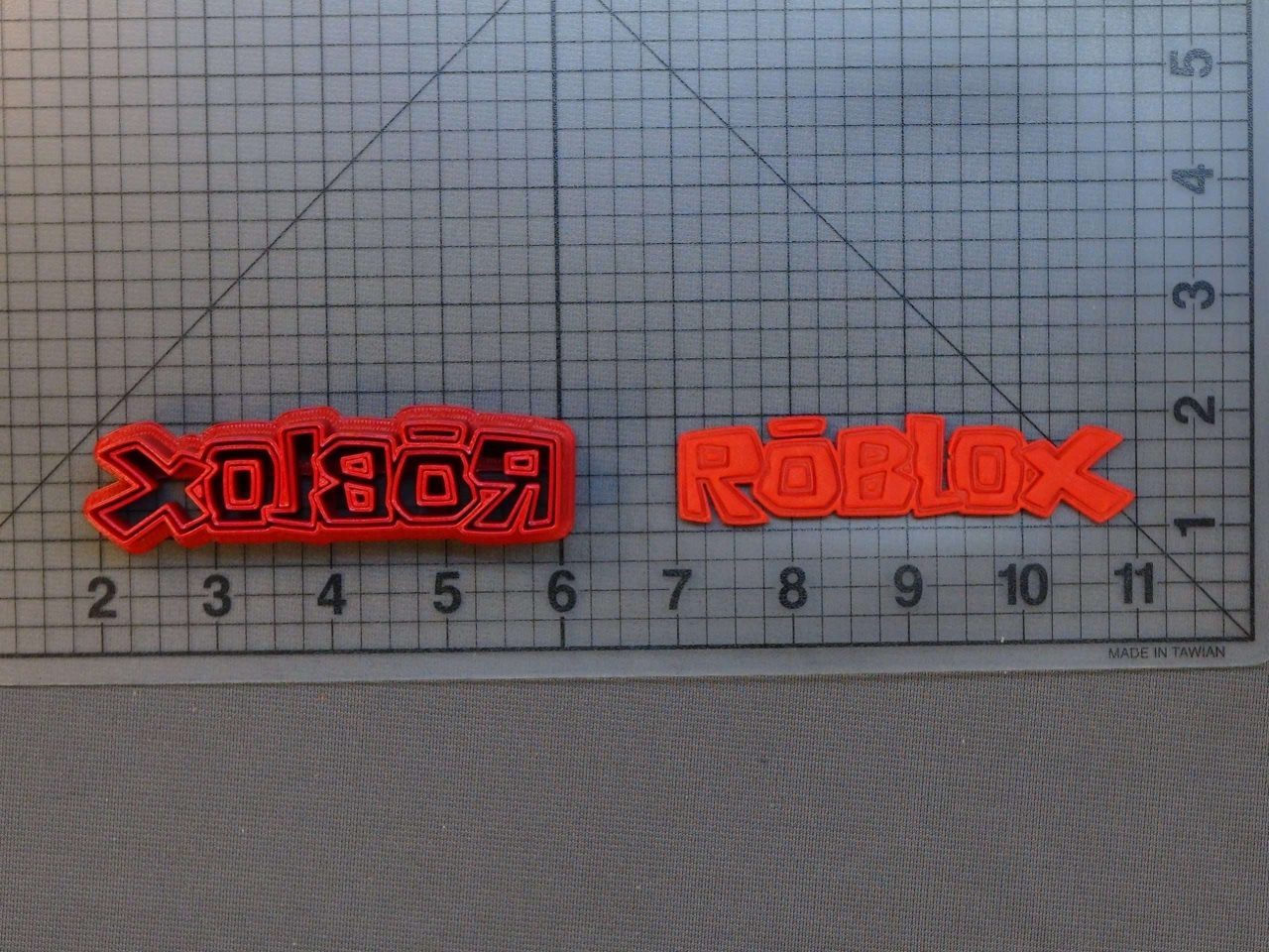 Roblox Logo 266-B147 Cookie Cutter