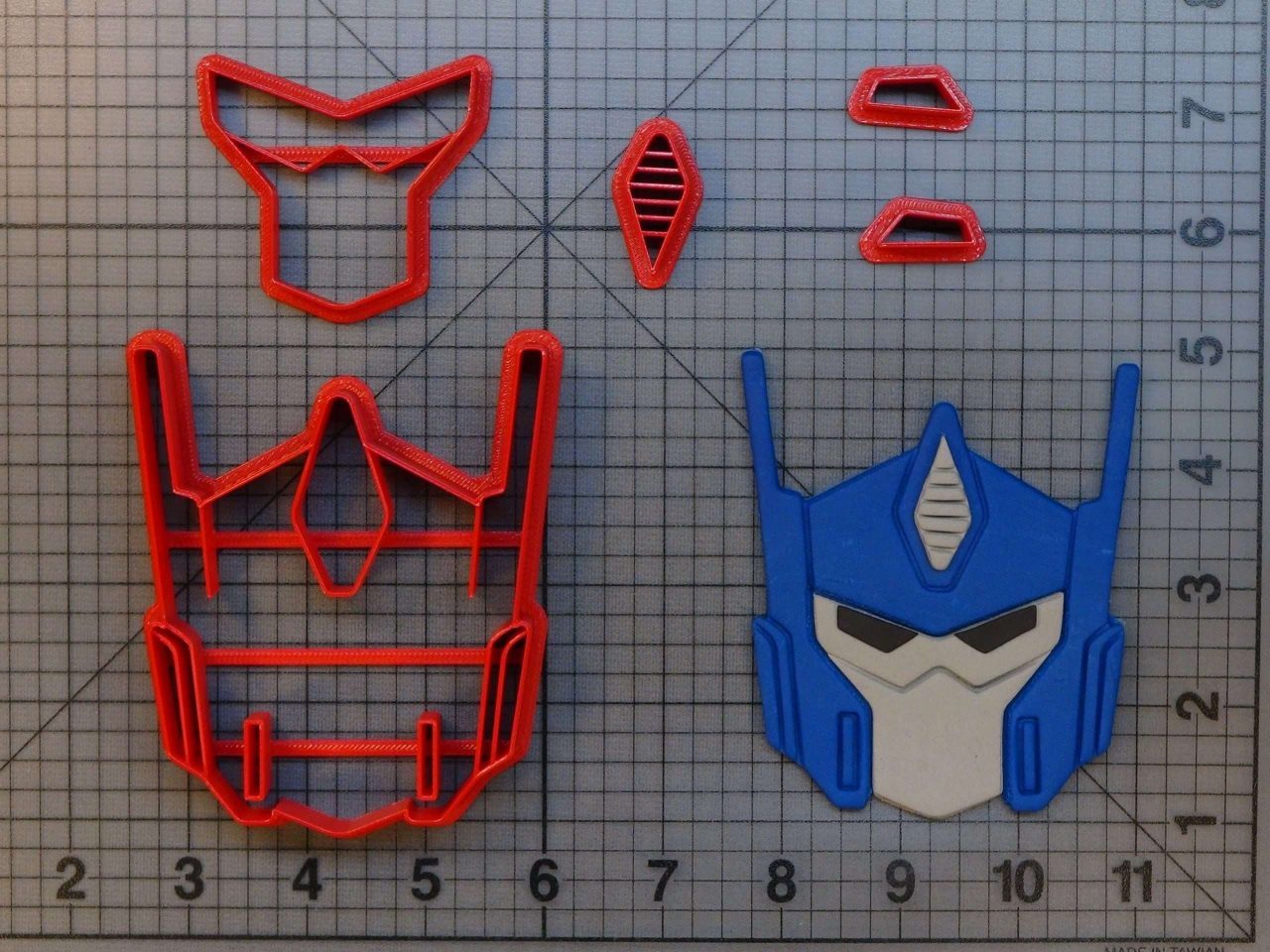 Transformers - Bumblebee 266-B010 Cookie Cutter Set