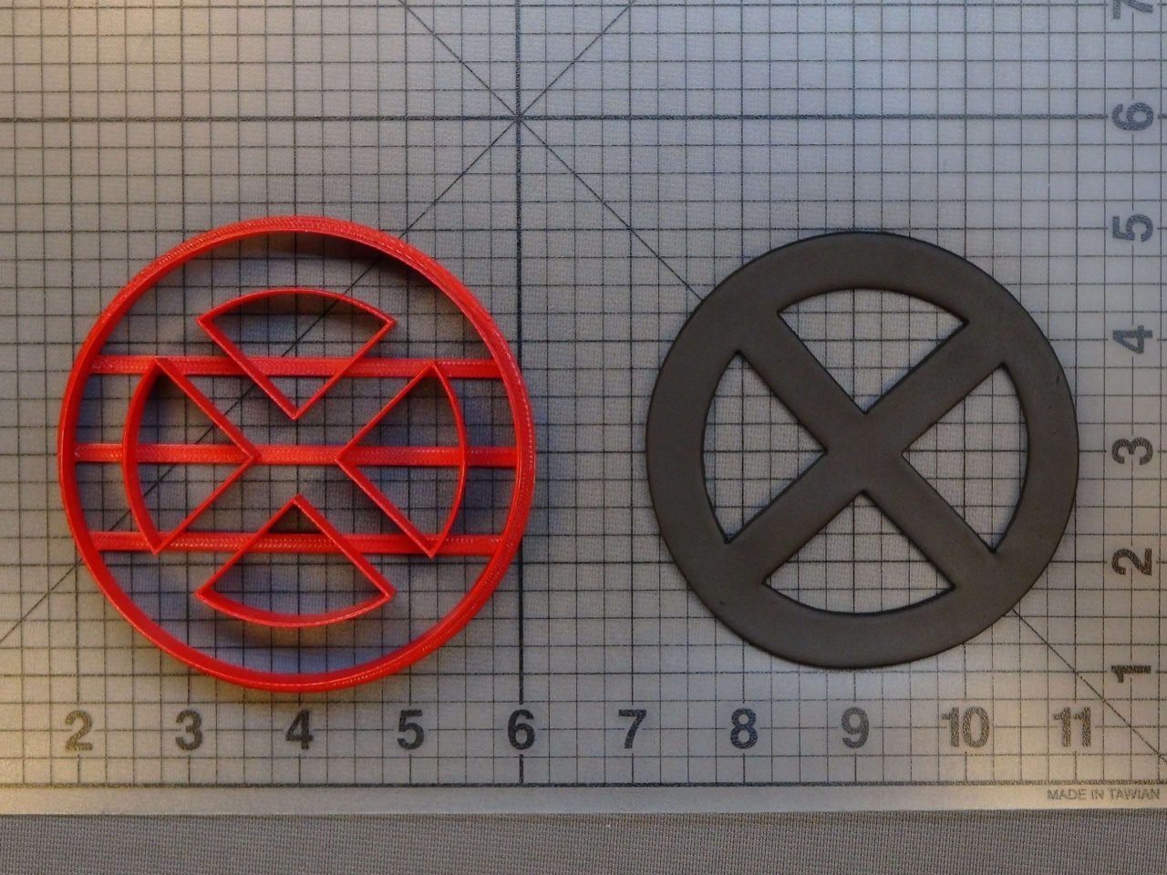X-Men Logo 266-B250 Cookie Cutter