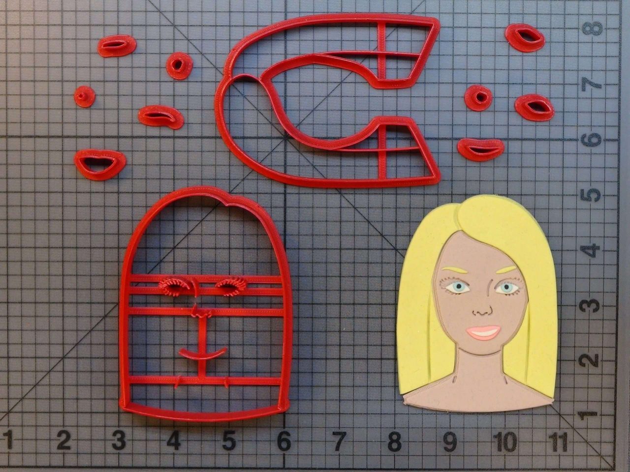 Blond 266-B233 Cookie Cutter Set