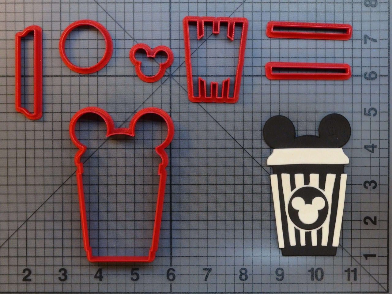 Mickey Mouse Coffee 266-B263 Cookie Cutter Set`