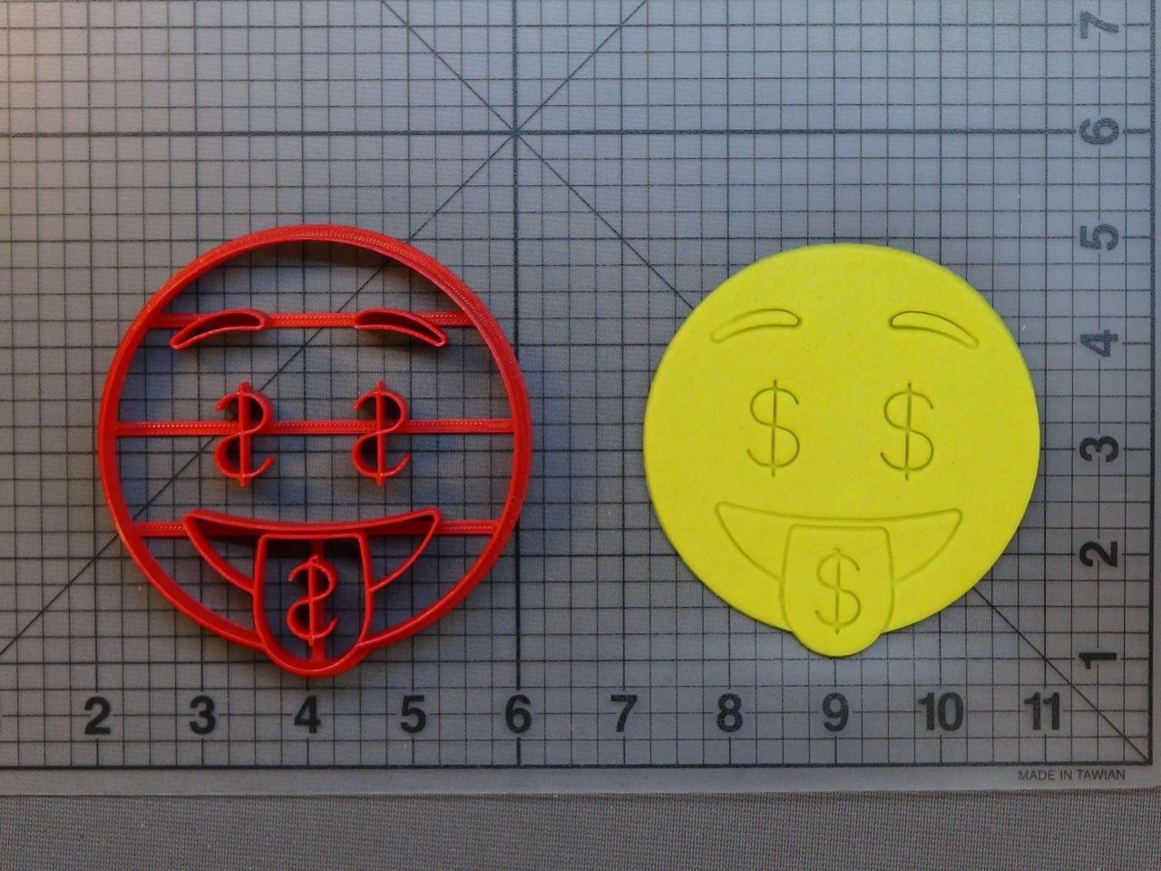 Money Emoji 266-B282 Cookie Cutter