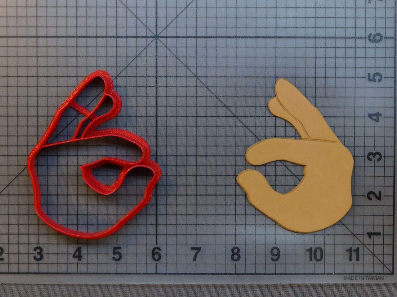 Okay Emoji 266-B320 Cookie Cutter