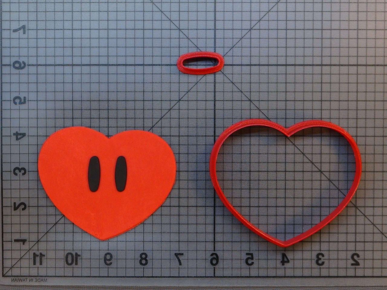 Super Mario - Heart 266-B207 Cookie Cutter Set