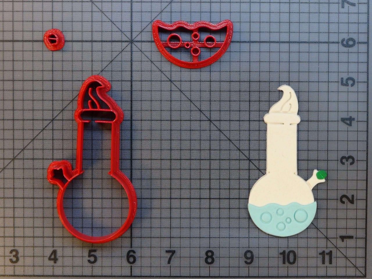 Water Pipe 266-B120 Cookie Cutter Set