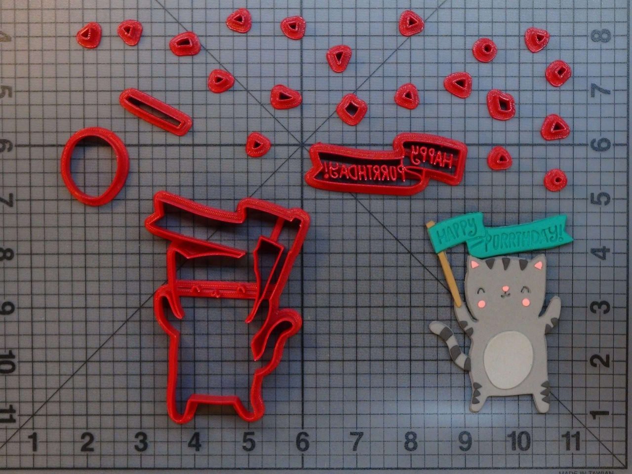 Birthday Cat 266-B387 Cookie Cutter Set