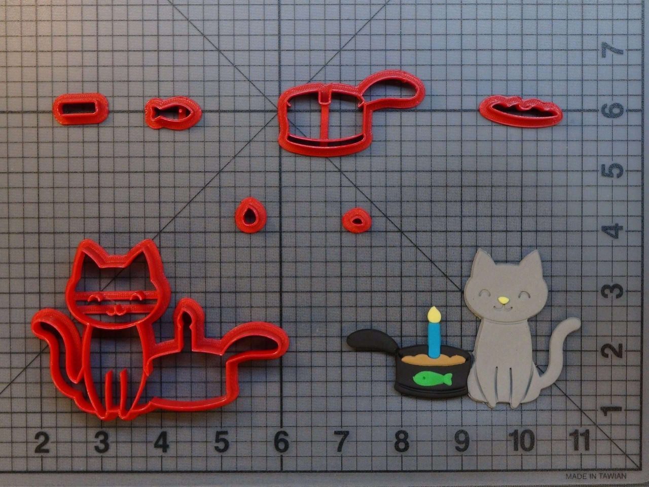 Birthday Cat 266-B388 Cookie Cutter Set