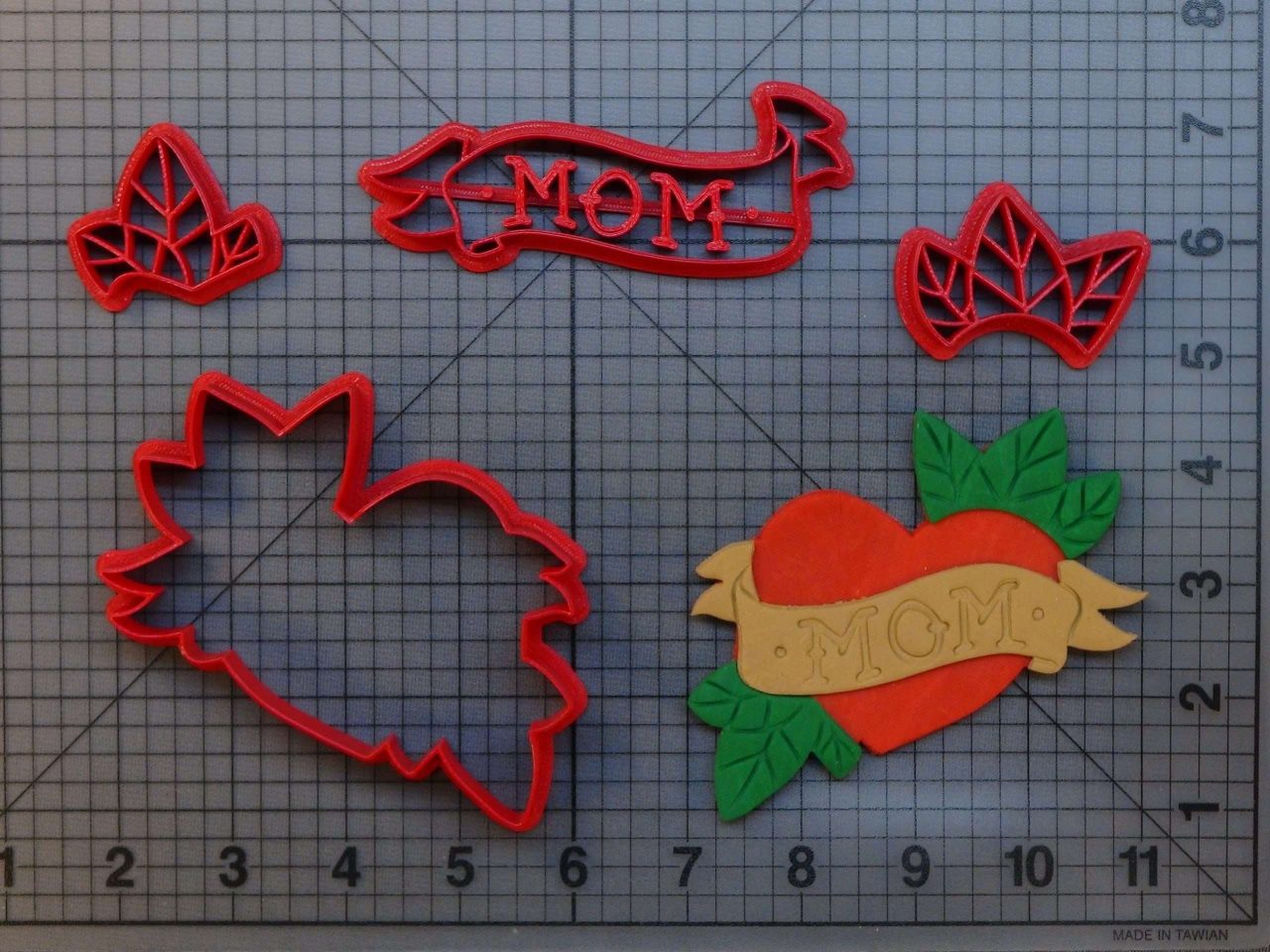 Mom 266-B475 Cookie Cutter Set