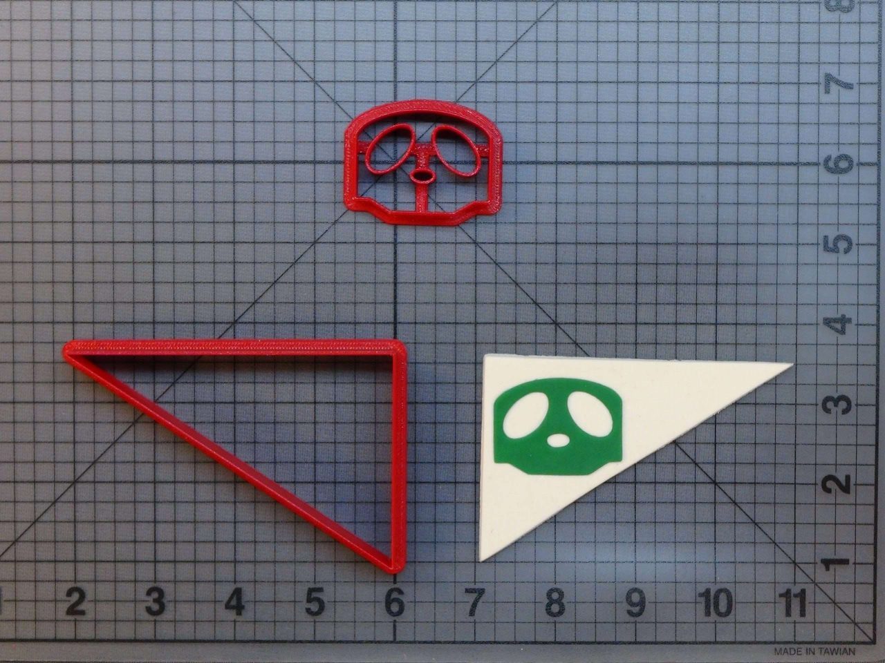 Super Mario - Bowser Flag 266-B431 Cookie Cutter Set