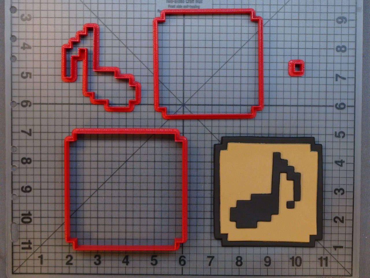 Super Mario - Music Block 266-B442 Cookie Cutter Set