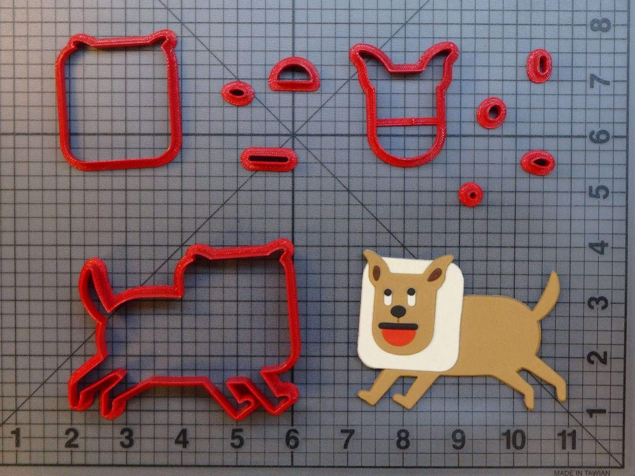 Super Mario - Undo Dog 266-B439 Cookie Cutter Set