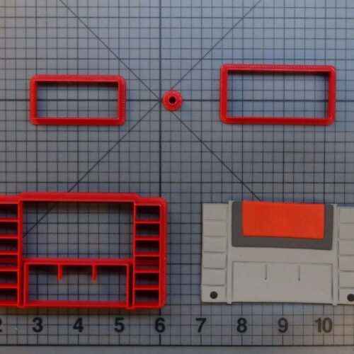 Super Nintendo Cartridge 266-B344 Cookie Cutter Set