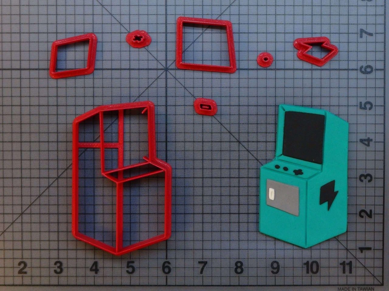 Arcade Machine 266-B644 Cookie Cutter Set