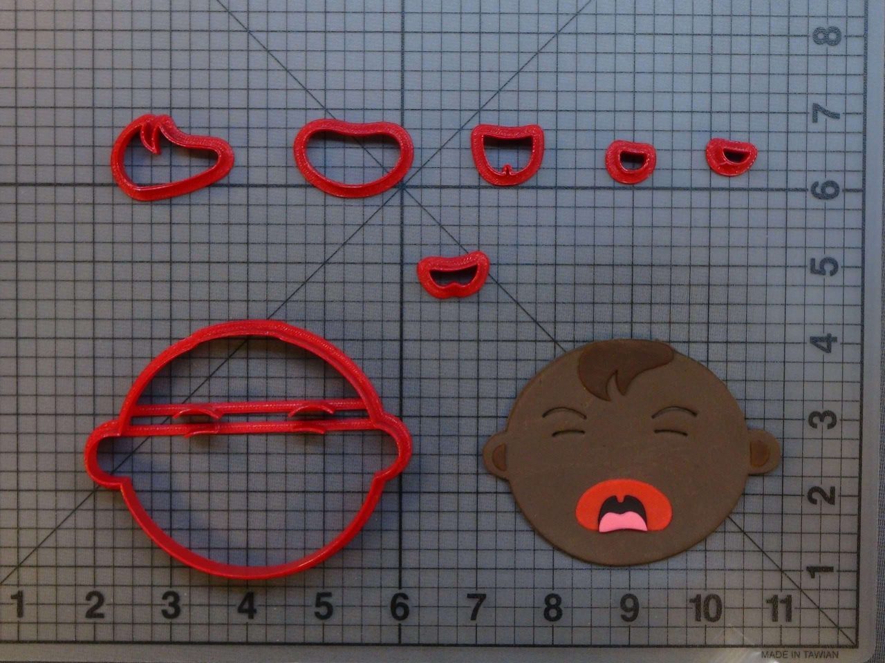 Crying Baby 266-B612 Cookie Cutter Set