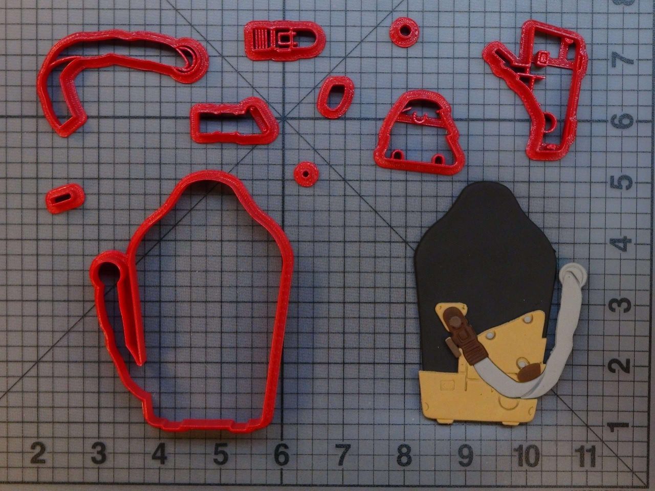 Death Standing - Baby Pod 266-B588 Cookie Cutter Set