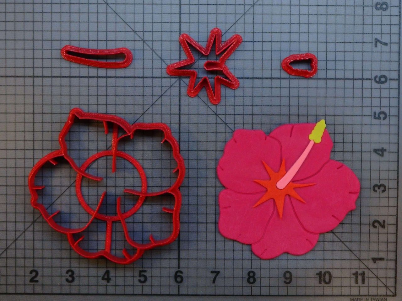 Hibiscus 266-B540 Cookie Cutter Set