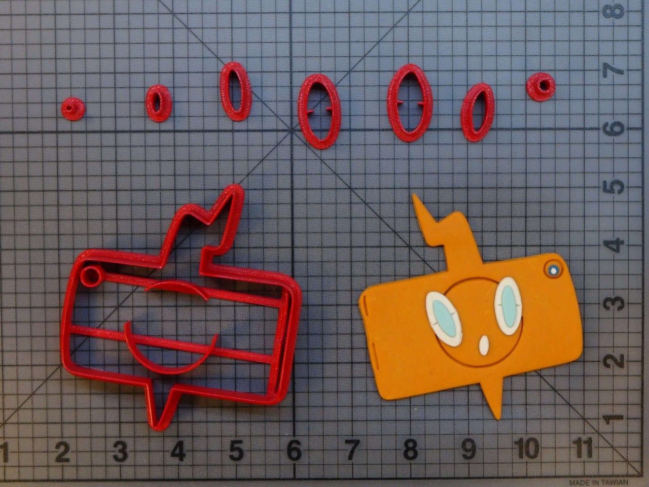 Pokemon - Rotom Phone 266-B572 Cookie Cutter Set