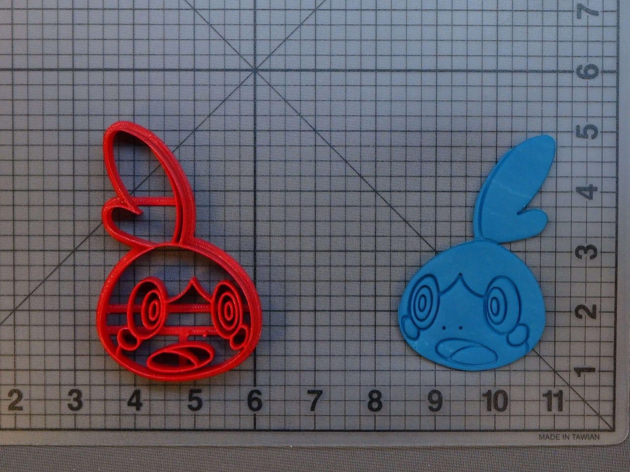 Pokemon - Sobble 266-B598 Cookie Cutter