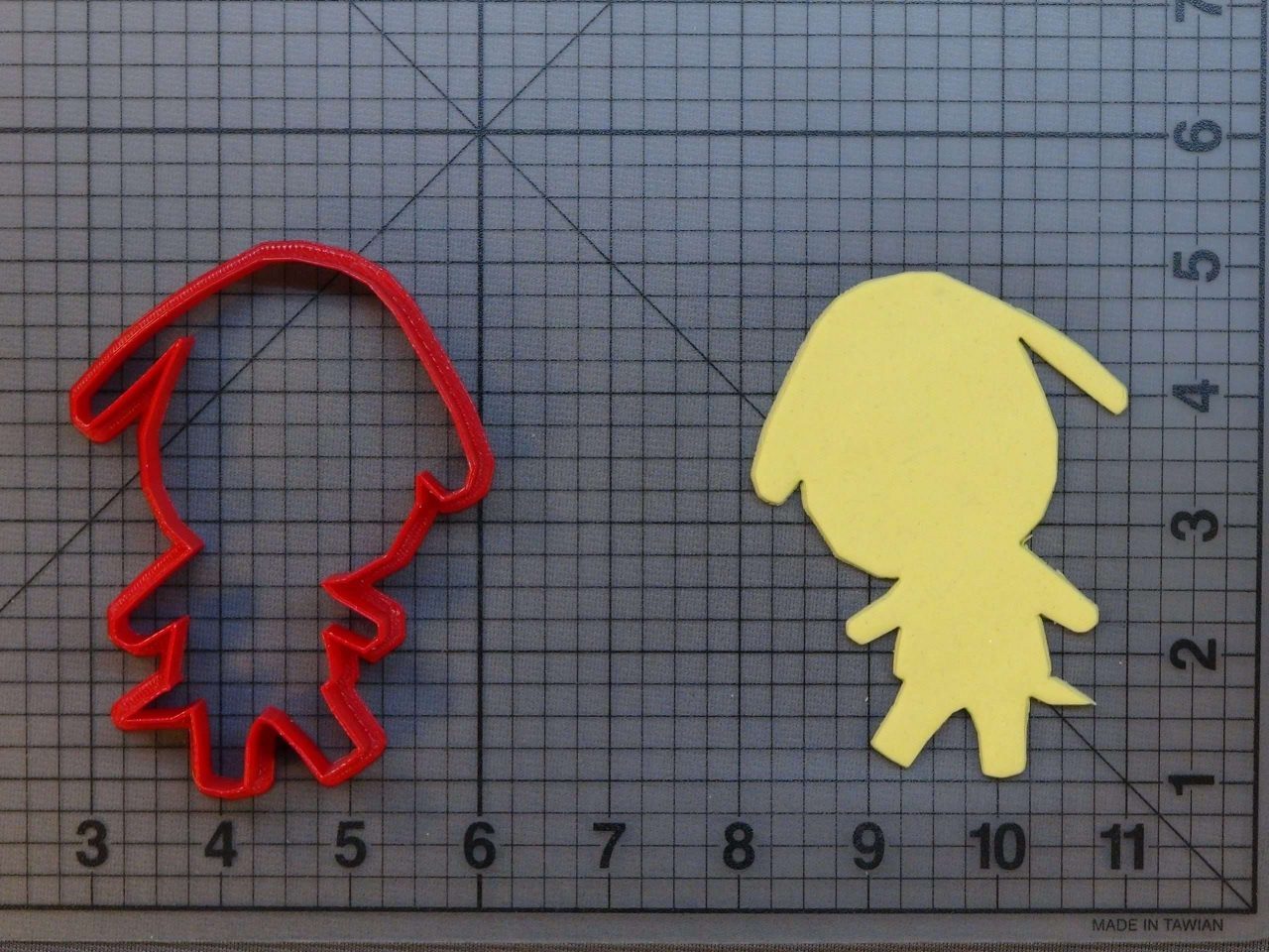 Animal Crossing - Dog 266-B842 Cookie Cutter