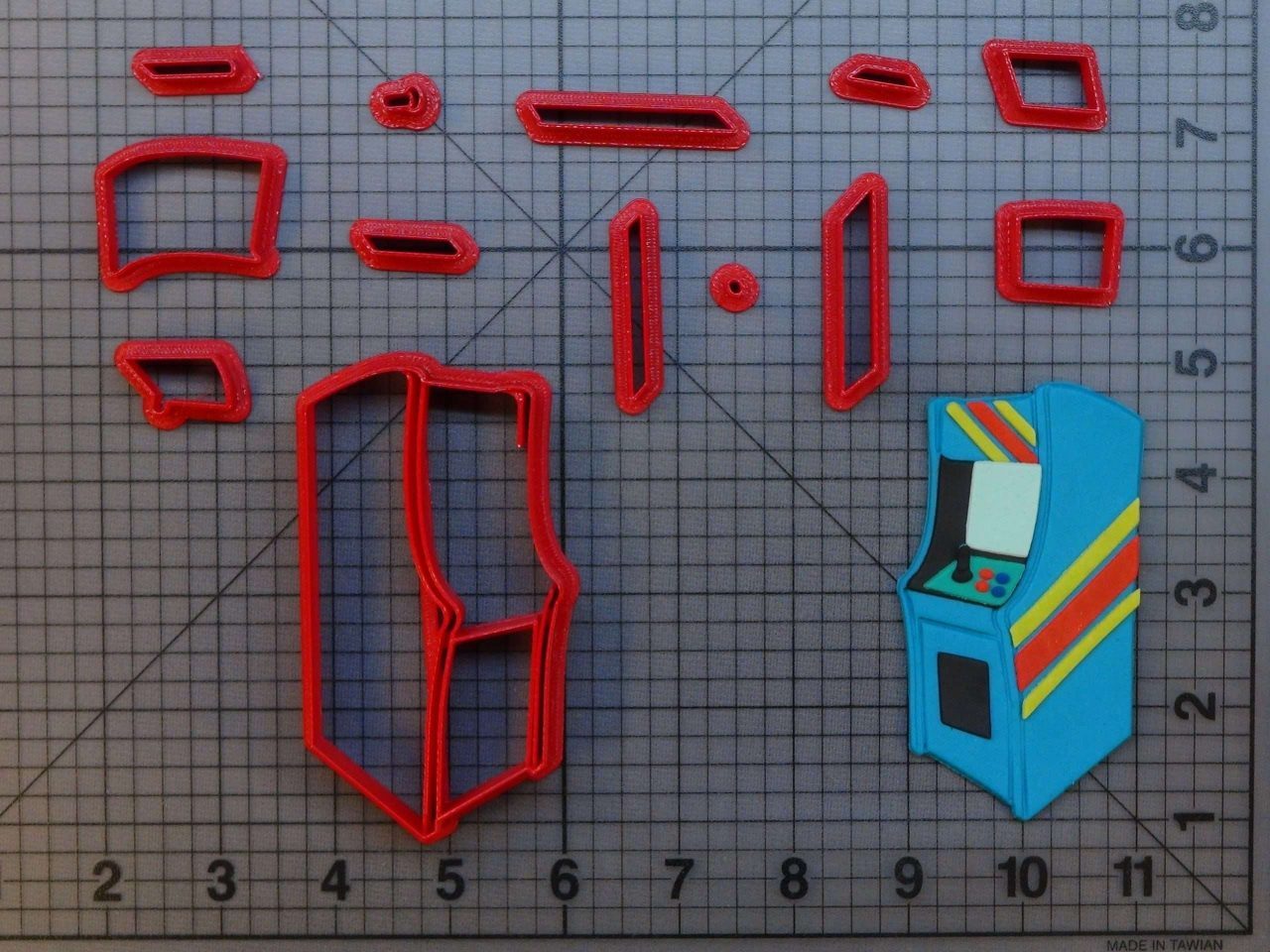 Arcade Machine 266-B645 Cookie Cutter Set