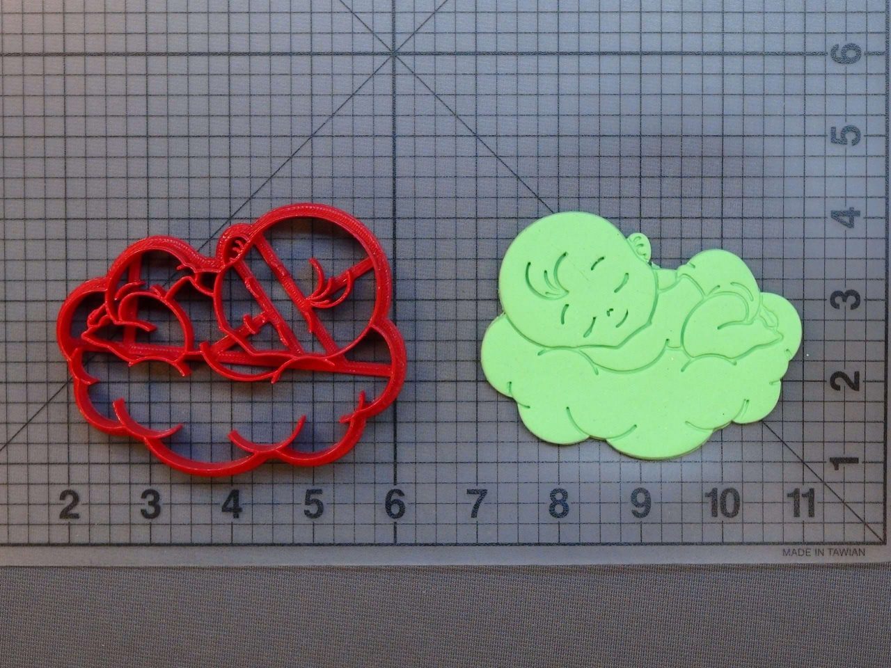 Baby Cloud 266-B589 Cookie Cutter