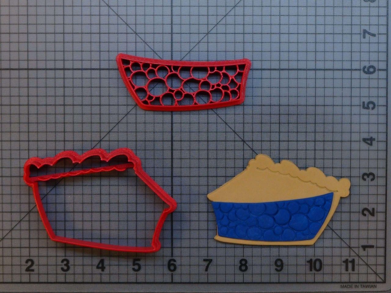 Blueberry Pie 266-B720 Cookie Cutter Set