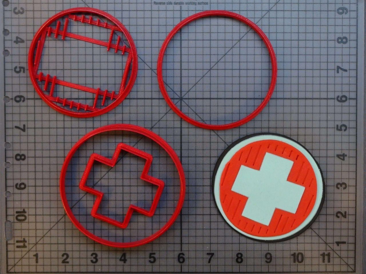 Borderlands - Med Logo 266-B629 Cookie Cutter Set