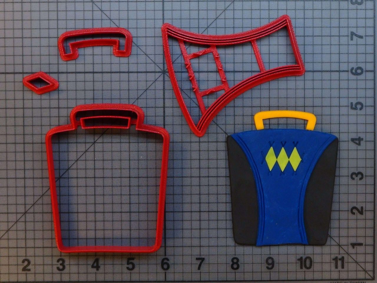 Bowling Ball Case 266-B766 Cookie Cutter Set