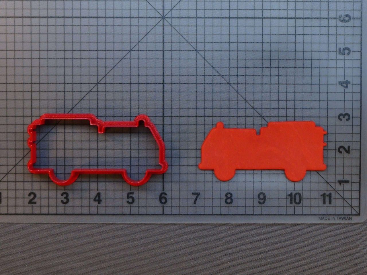 Fire Truck 266-B991 Cookie Cutter