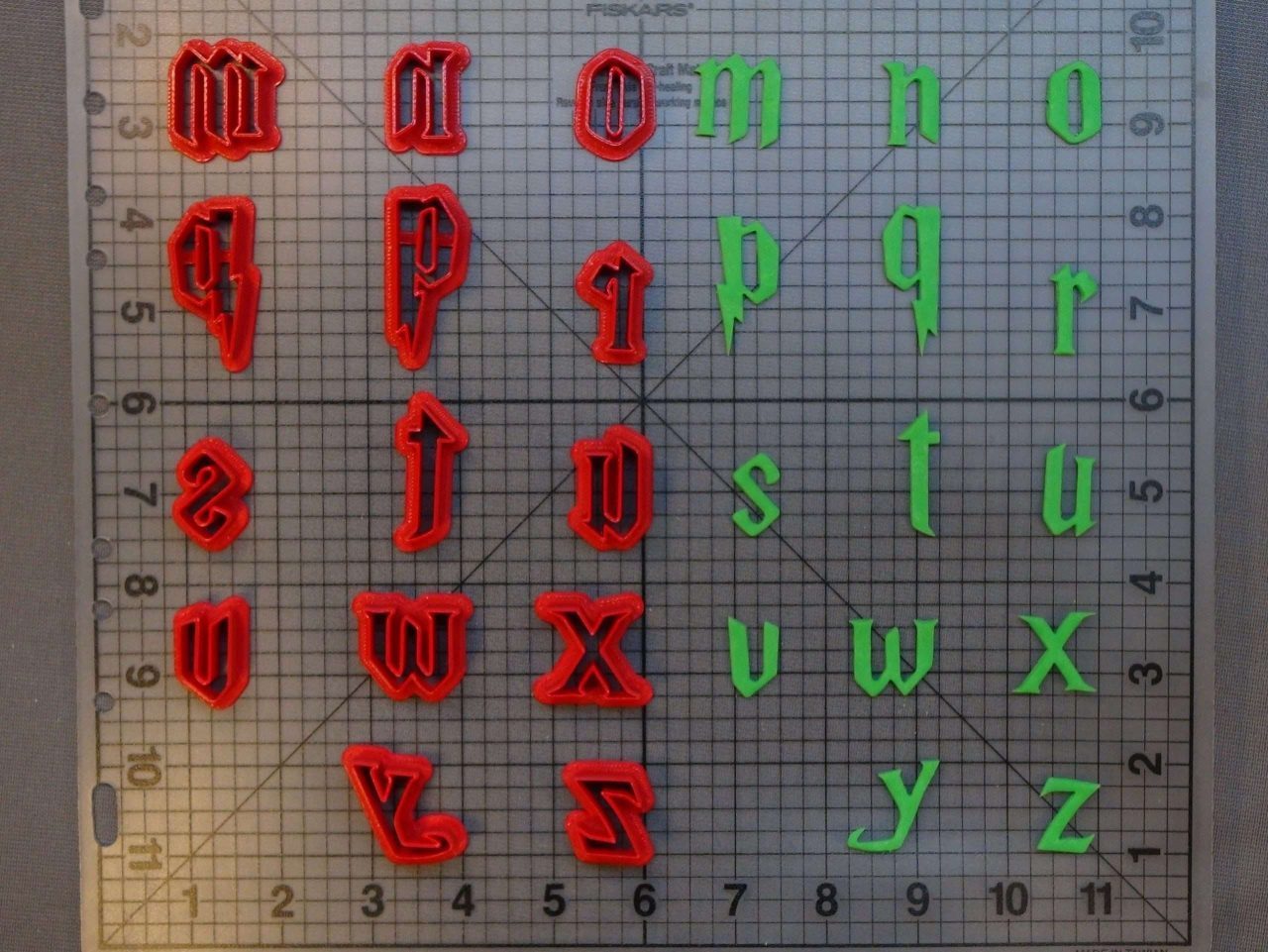 Harry Potter Font Lowercase 266-B992 Cookie Cutters (1)