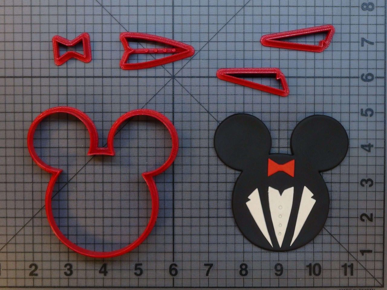 Mickey Mouse Groom 266-B757 Cookie Cutter Set