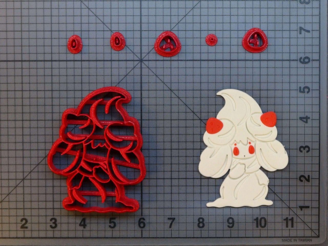 Pokemon - Alcremie 266-B693 Cookie Cutter Set