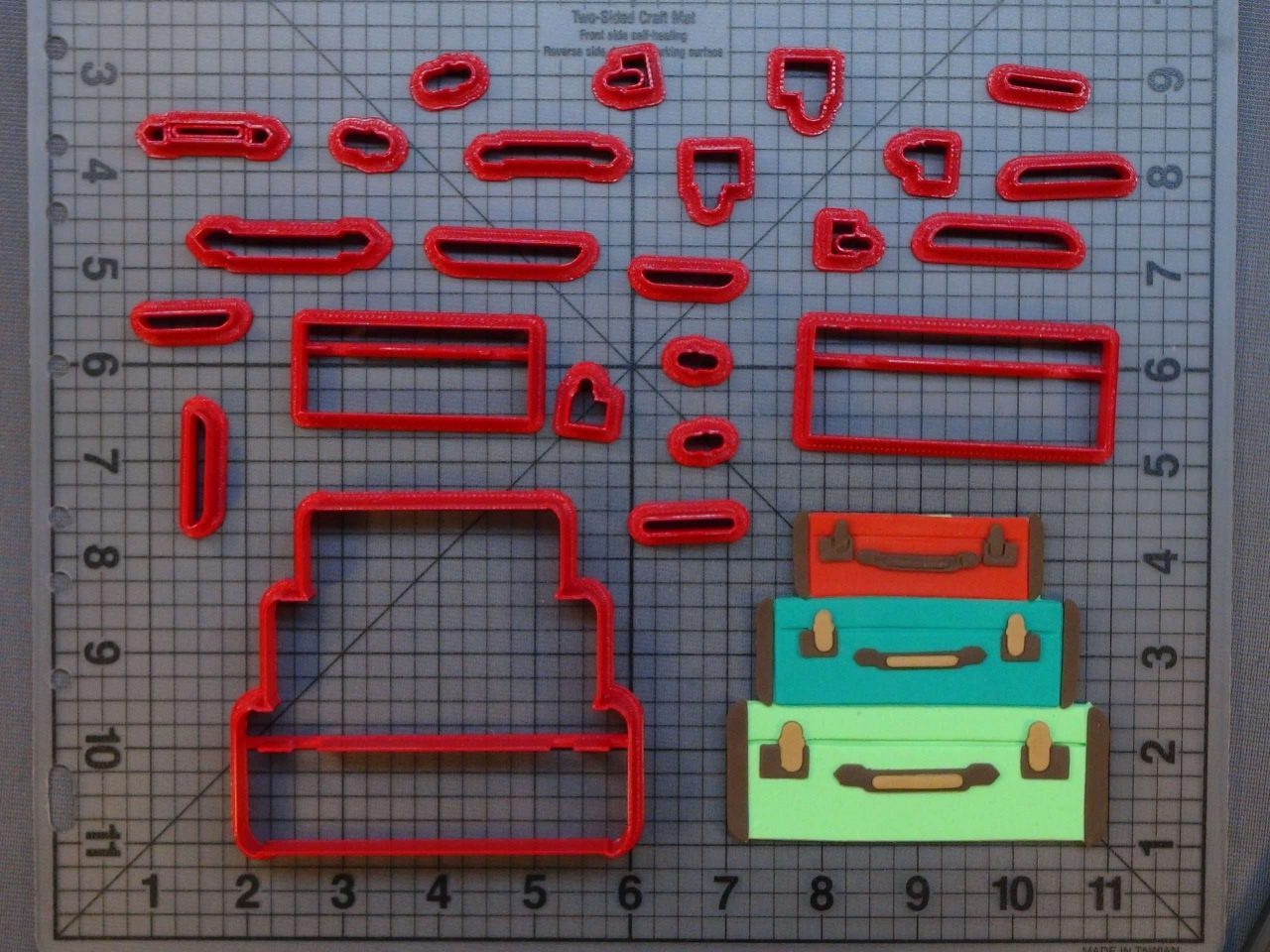 Stacked Luggage 266-B723 Cookie Cutter Set