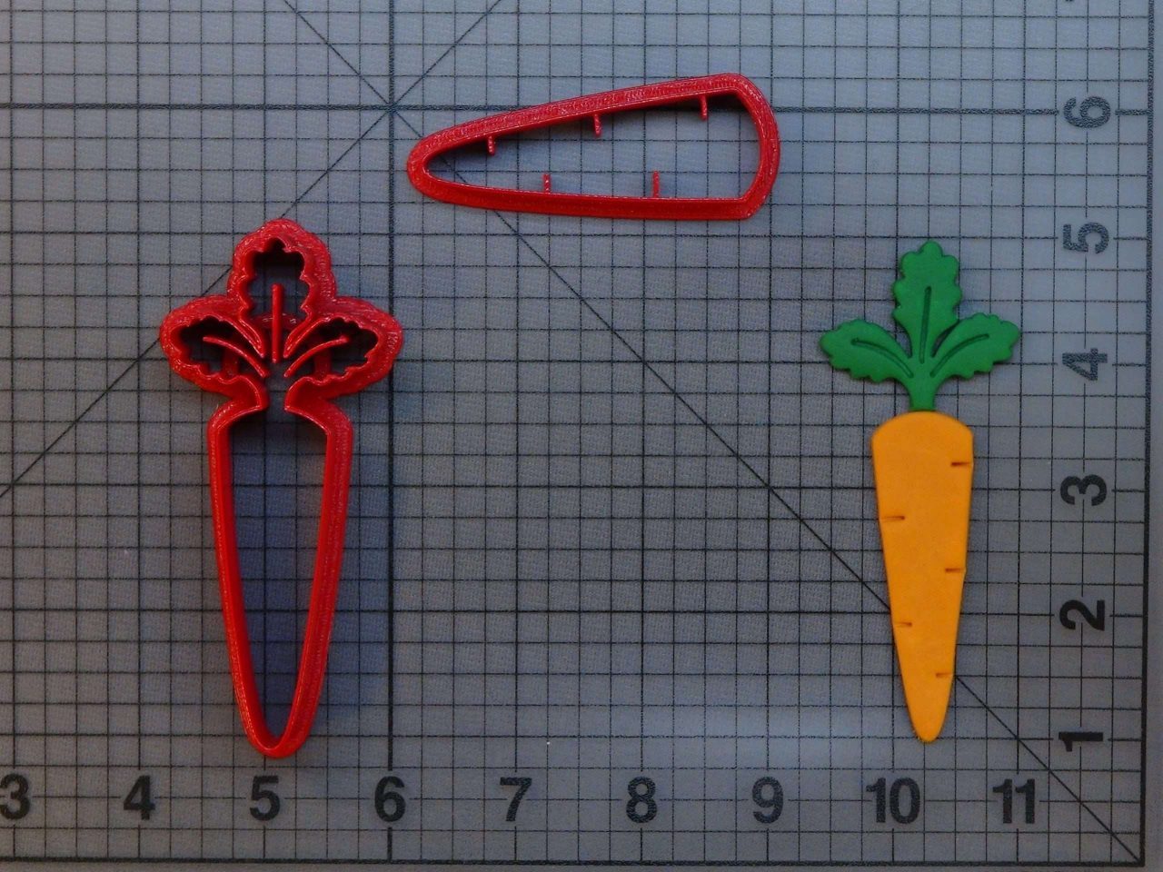 Carrot 266-B954 Cookie Cutter Set