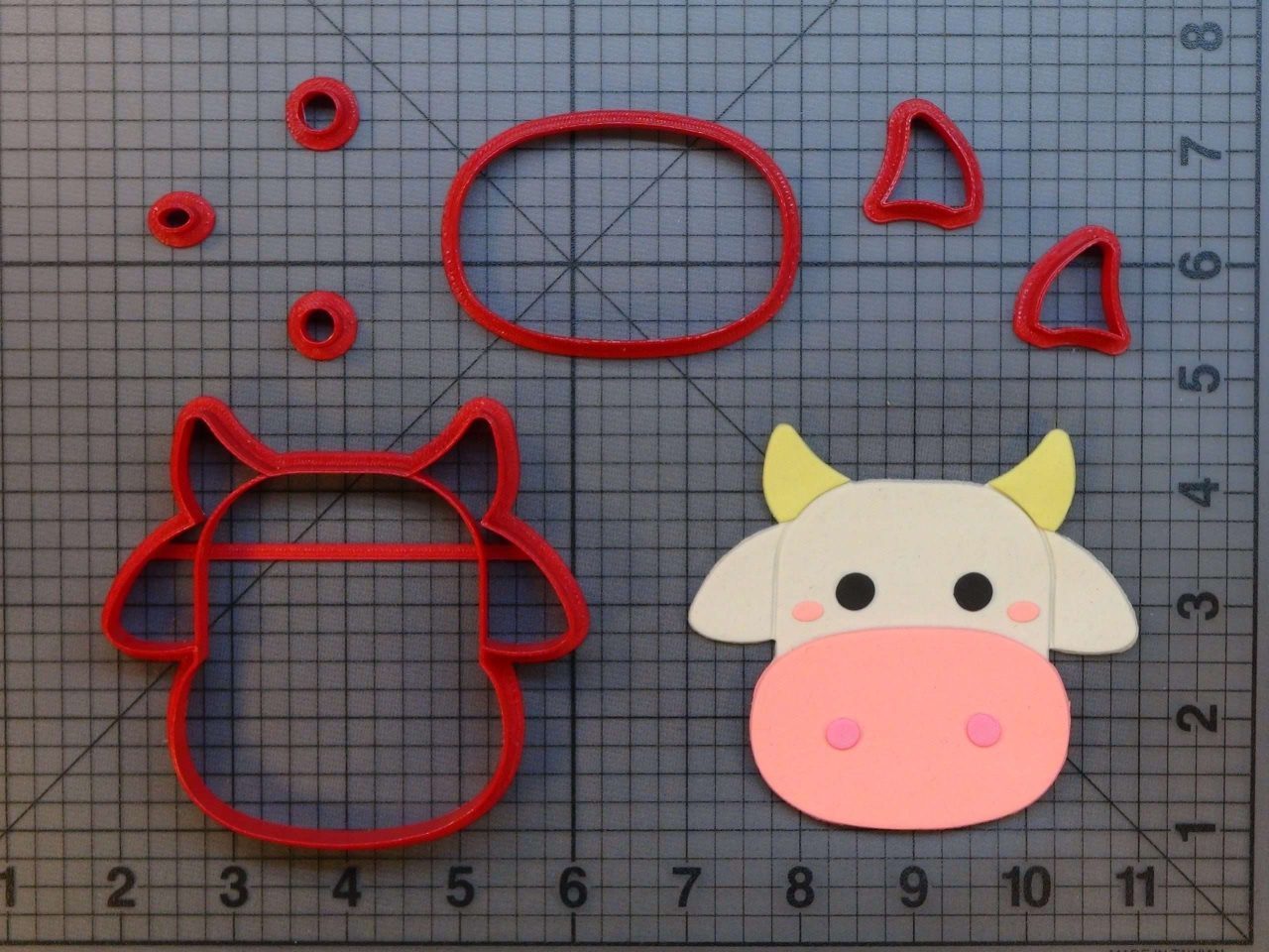 Cow Face 266-B957 Cookie Cutter Set